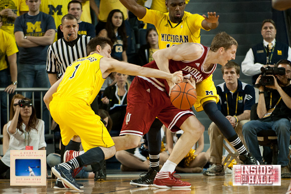 IU@UM-028