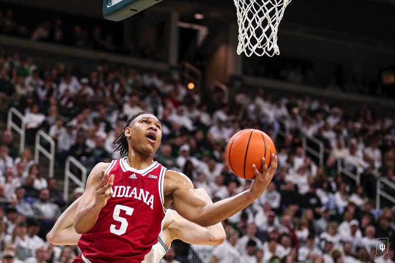 No sino: Michigan State 80, Indiana 65 — dentro do corredor