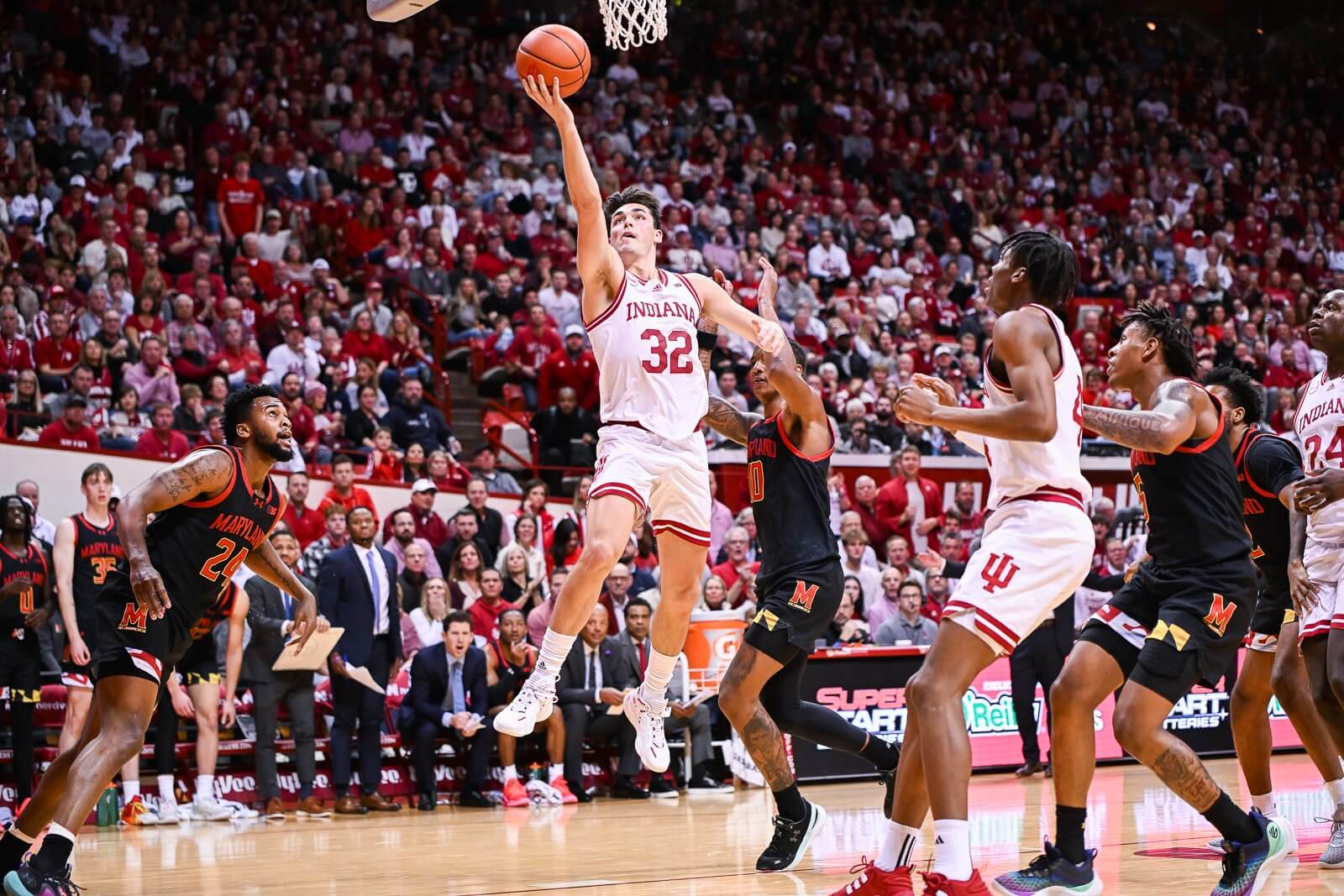 Al sonar la chicharra: Indiana 65, Maryland 53 – Indoor