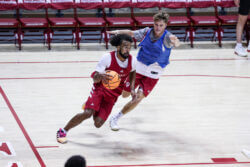 Tayton Conerway handles the ball.