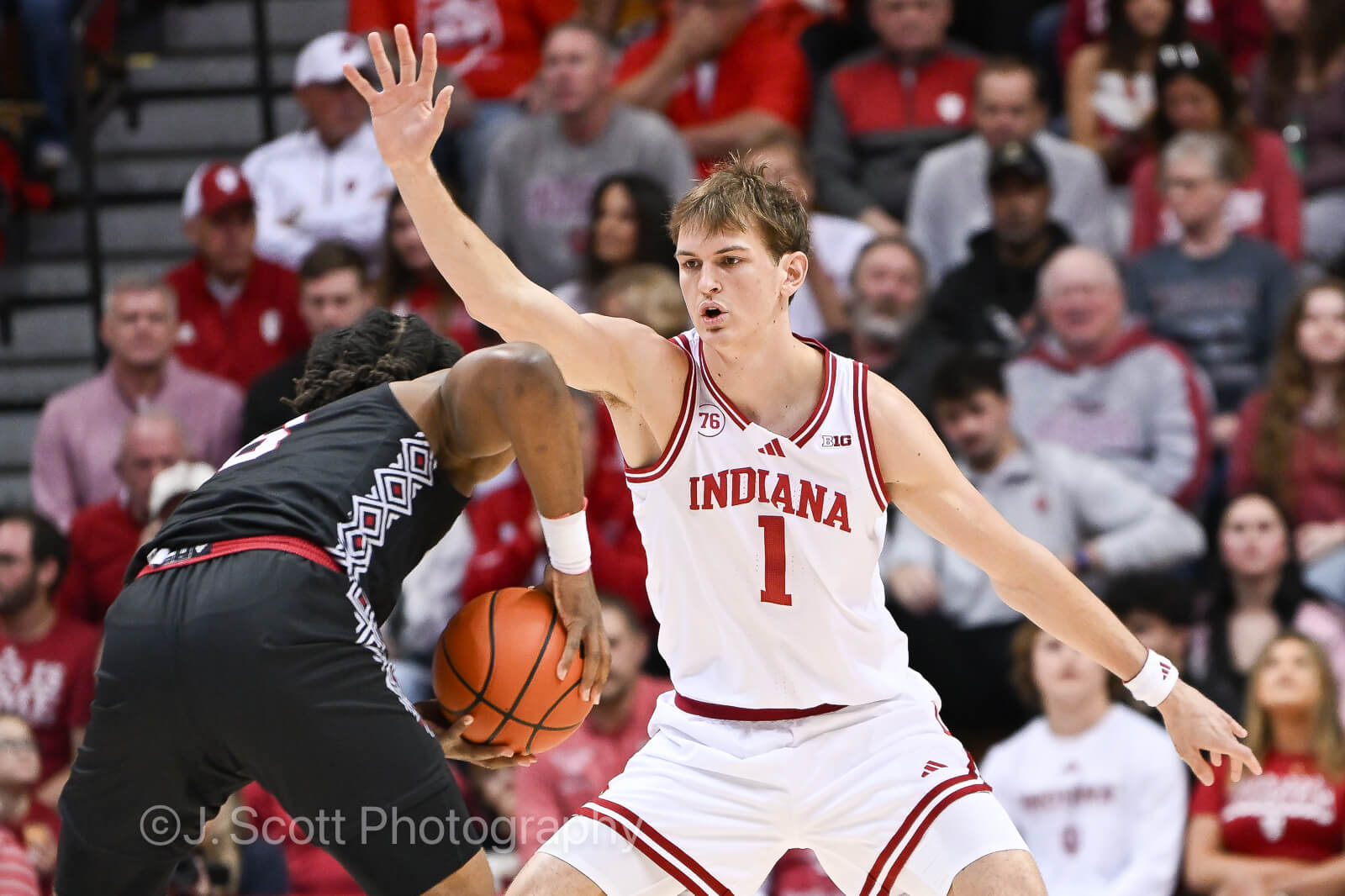 Photos of IU basketball's win against Incarnate Word at Simon Skjodt Assembly Hall.