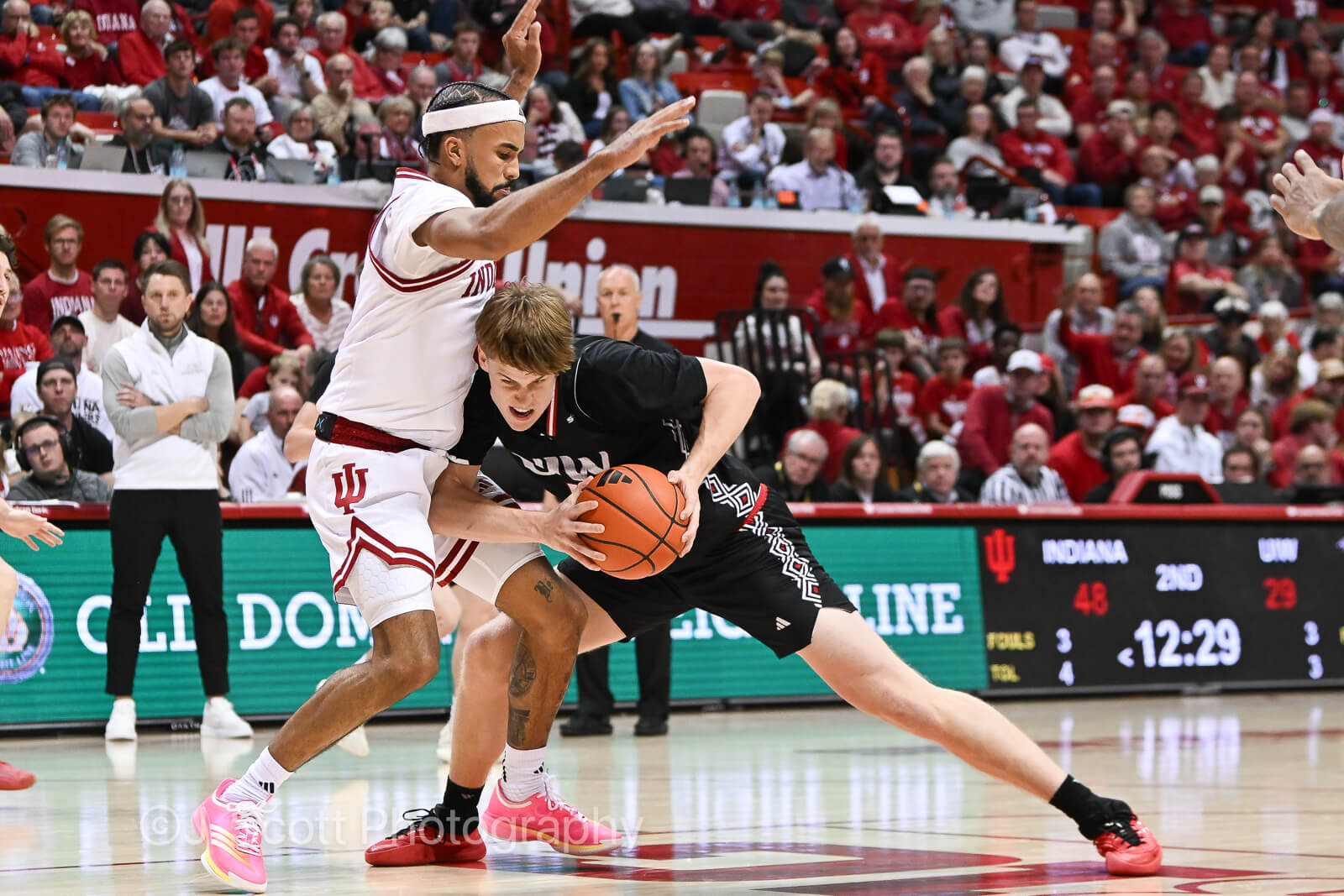 Photos of IU basketball's win against Incarnate Word at Simon Skjodt Assembly Hall.