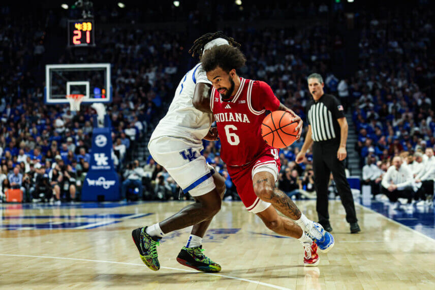 Tayton Conerway drives the ball against Kentucky.