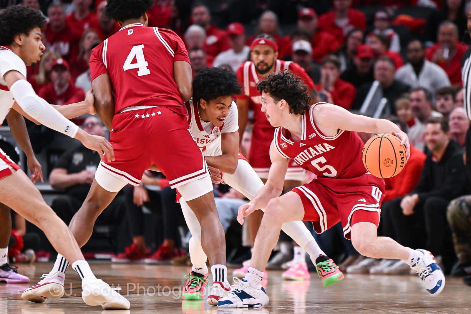 Photos of IU basketball's 87-78 loss to Louisville at Gainbridge Fieldhouse.