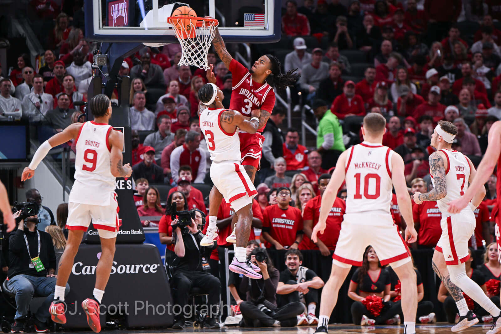 Photos of IU basketball's 87-78 loss to Louisville at Gainbridge Fieldhouse.