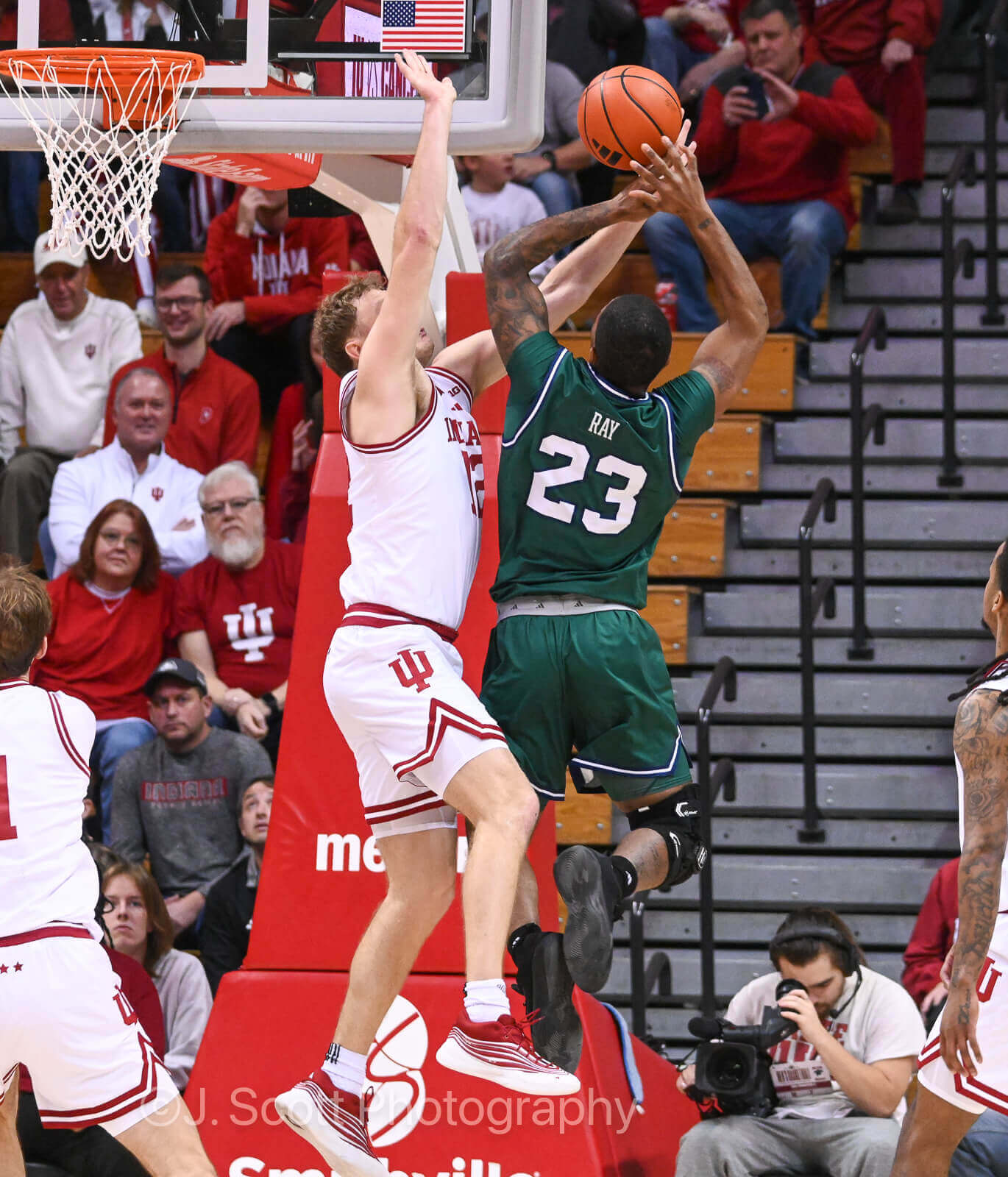 Photos from IU basketball's win against Chicago State.