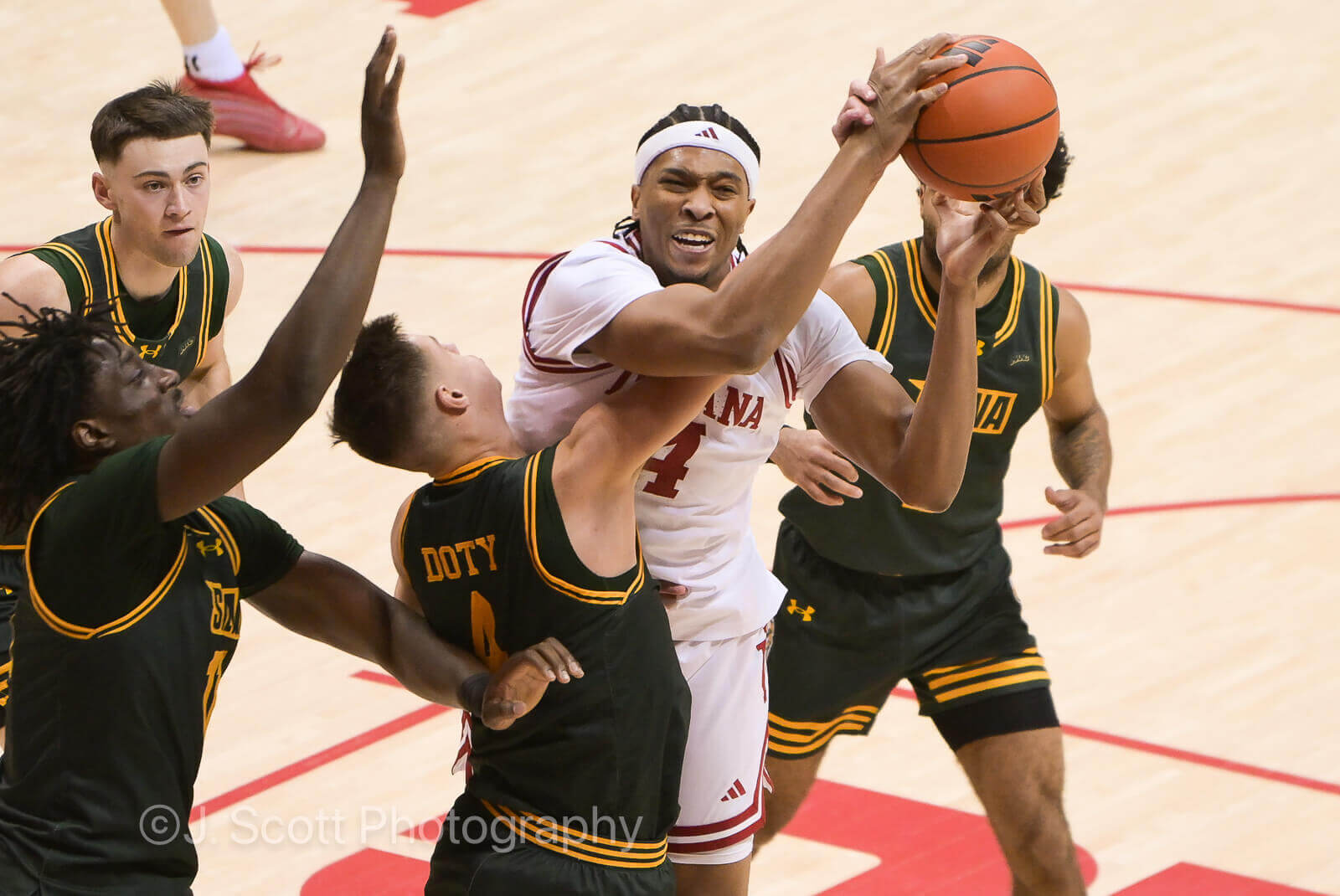 Photos from IU basketball's 81-60 win against Siena at Simon Skjodt Assembly Hall.
