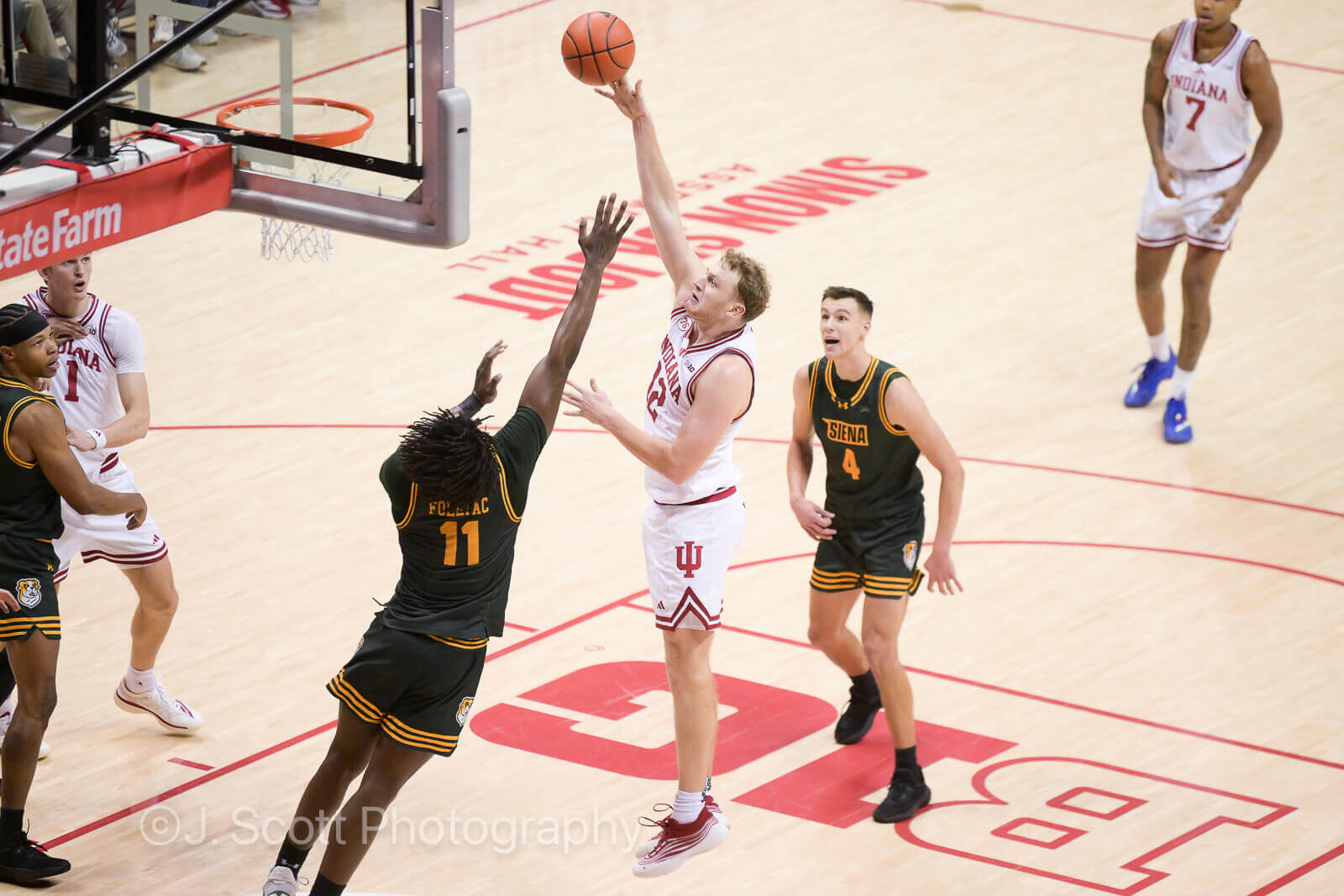 Photos from IU basketball's 81-60 win against Siena at Simon Skjodt Assembly Hall.