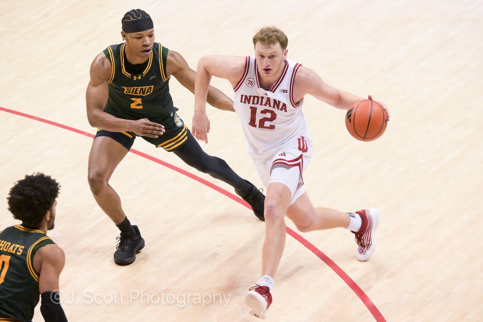 Photos from IU basketball's 81-60 win against Siena at Simon Skjodt Assembly Hall.