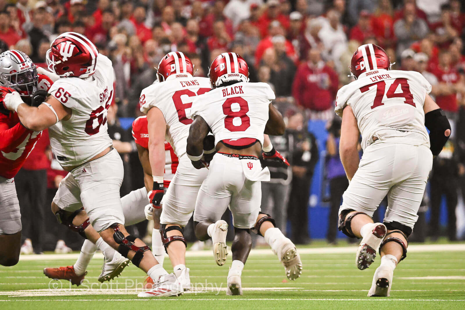 ‘We’re not leaving anything on the table’: Black, Hemby anchor Indiana’s tight-knit backfield – Inside the Hall