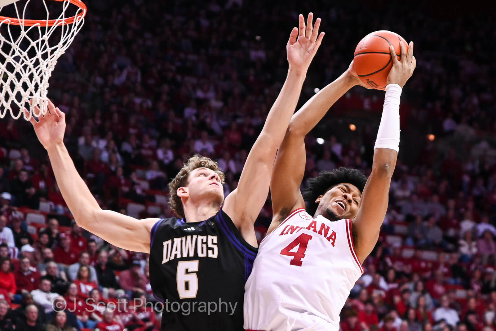Photos from IU basketball's 90-80 win against Washington at Simon Skjodt Assembly Hall.