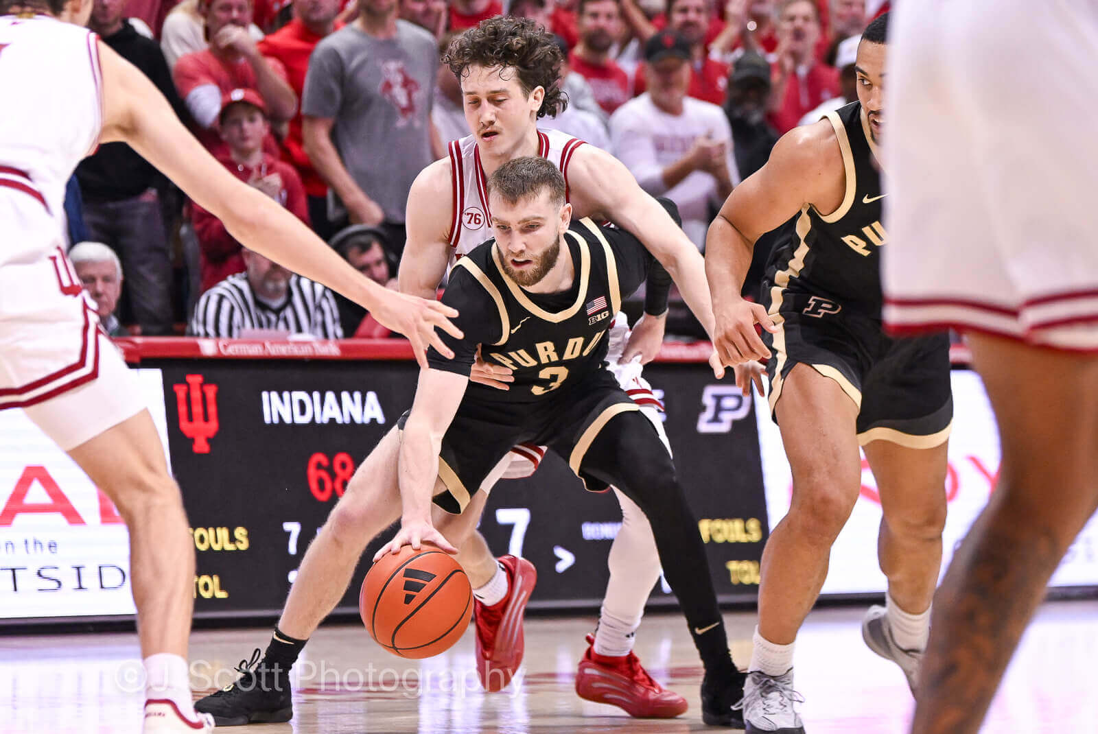 Photos from IU basketball’s 72-67 win against Purdue at Simon Skjodt Assembly Hall.