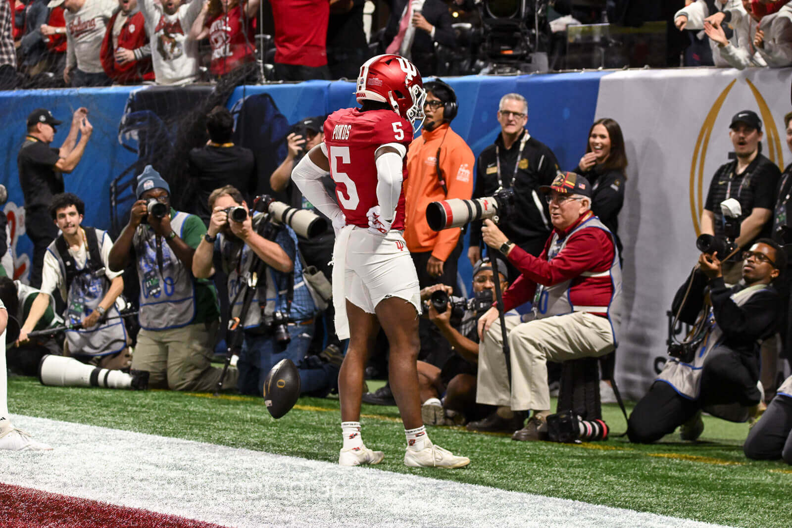 ATLANTA – Check out 81 photos by Jamie Owens from Indiana's 56-22 win against Oregon in the CFP semifinal at the Chick-fil-A Peach Bowl at Mercedes-Benz Stadium.