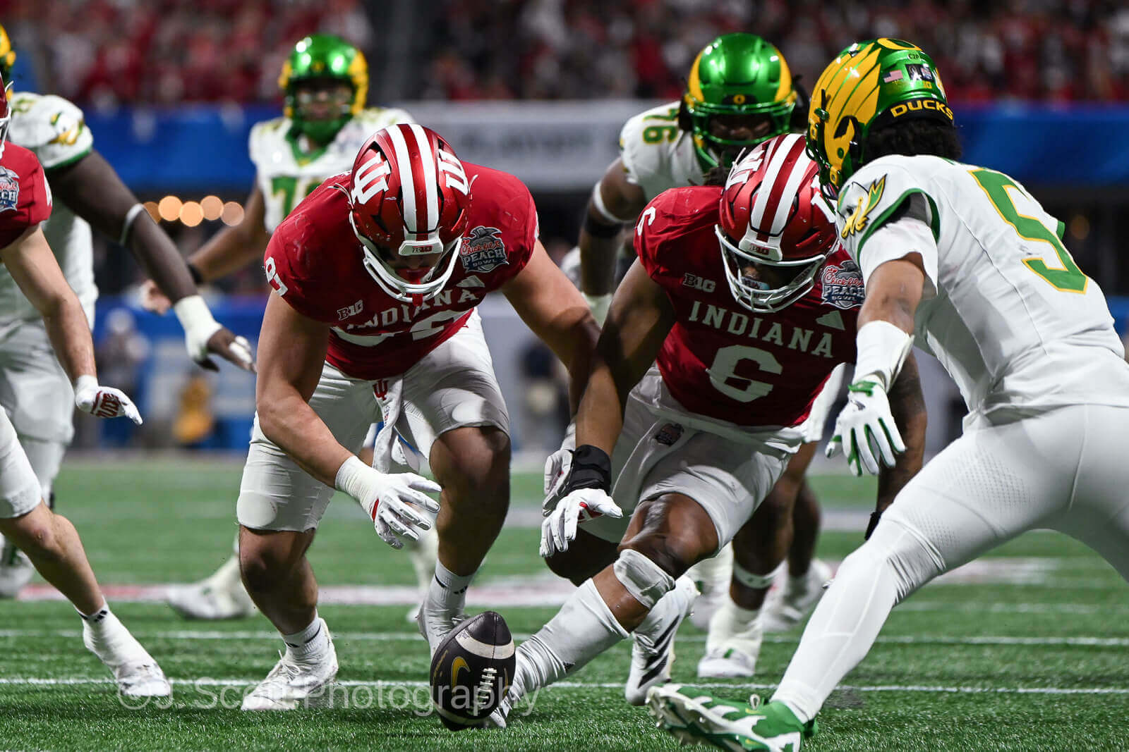 ATLANTA – Check out 81 photos by Jamie Owens from Indiana's 56-22 win against Oregon in the CFP semifinal at the Chick-fil-A Peach Bowl at Mercedes-Benz Stadium.