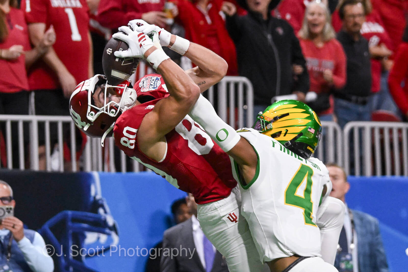 ATLANTA – Check out 81 photos by Jamie Owens from Indiana's 56-22 win against Oregon in the CFP semifinal at the Chick-fil-A Peach Bowl at Mercedes-Benz Stadium.
