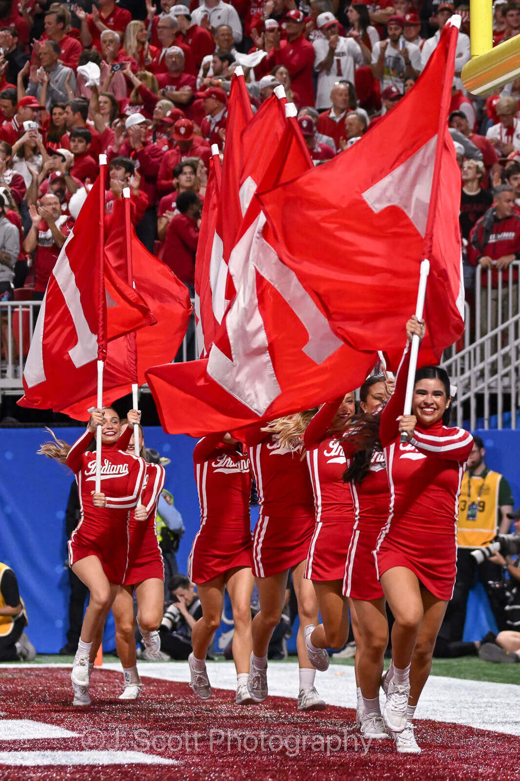 ATLANTA – Check out 81 photos by Jamie Owens from Indiana's 56-22 win against Oregon in the CFP semifinal at the Chick-fil-A Peach Bowl at Mercedes-Benz Stadium.