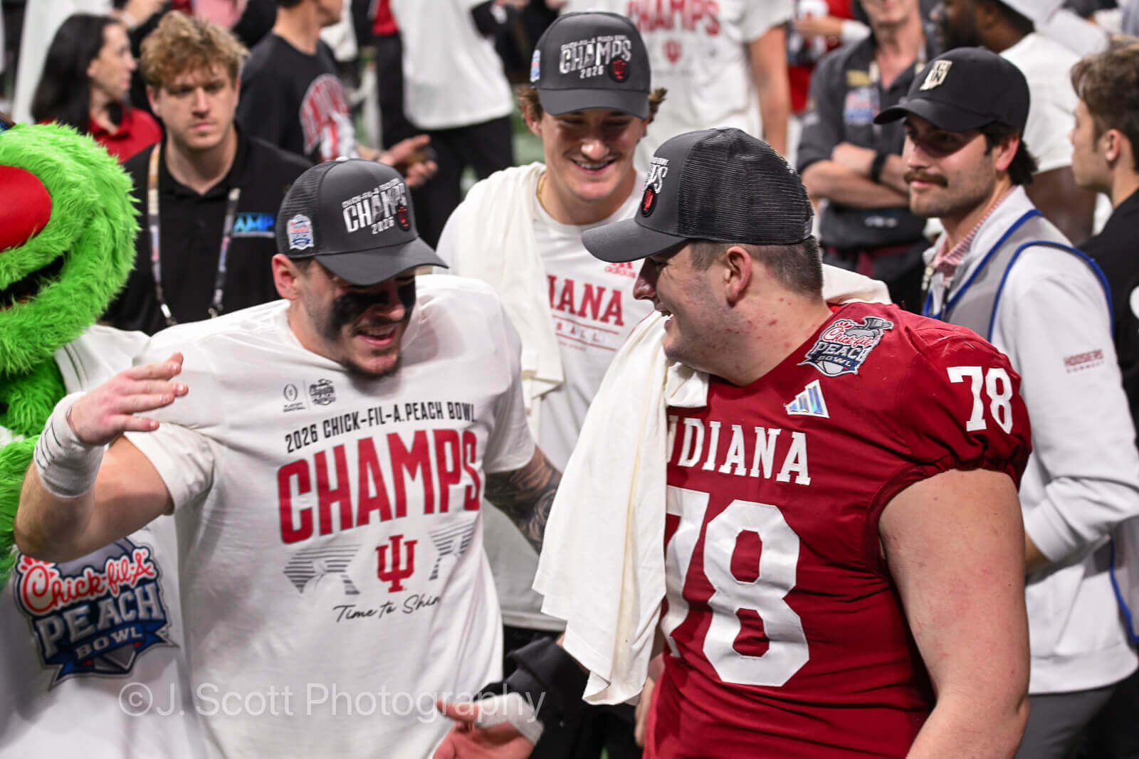 ATLANTA – Check out 81 photos by Jamie Owens from Indiana's 56-22 win against Oregon in the CFP semifinal at the Chick-fil-A Peach Bowl at Mercedes-Benz Stadium.