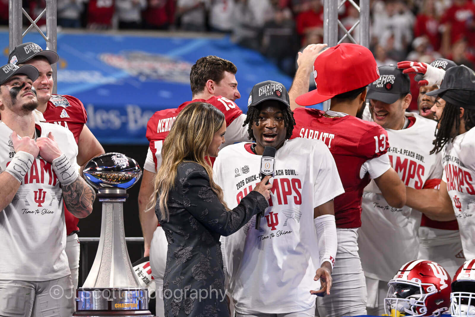 ATLANTA – Check out 81 photos by Jamie Owens from Indiana's 56-22 win against Oregon in the CFP semifinal at the Chick-fil-A Peach Bowl at Mercedes-Benz Stadium.