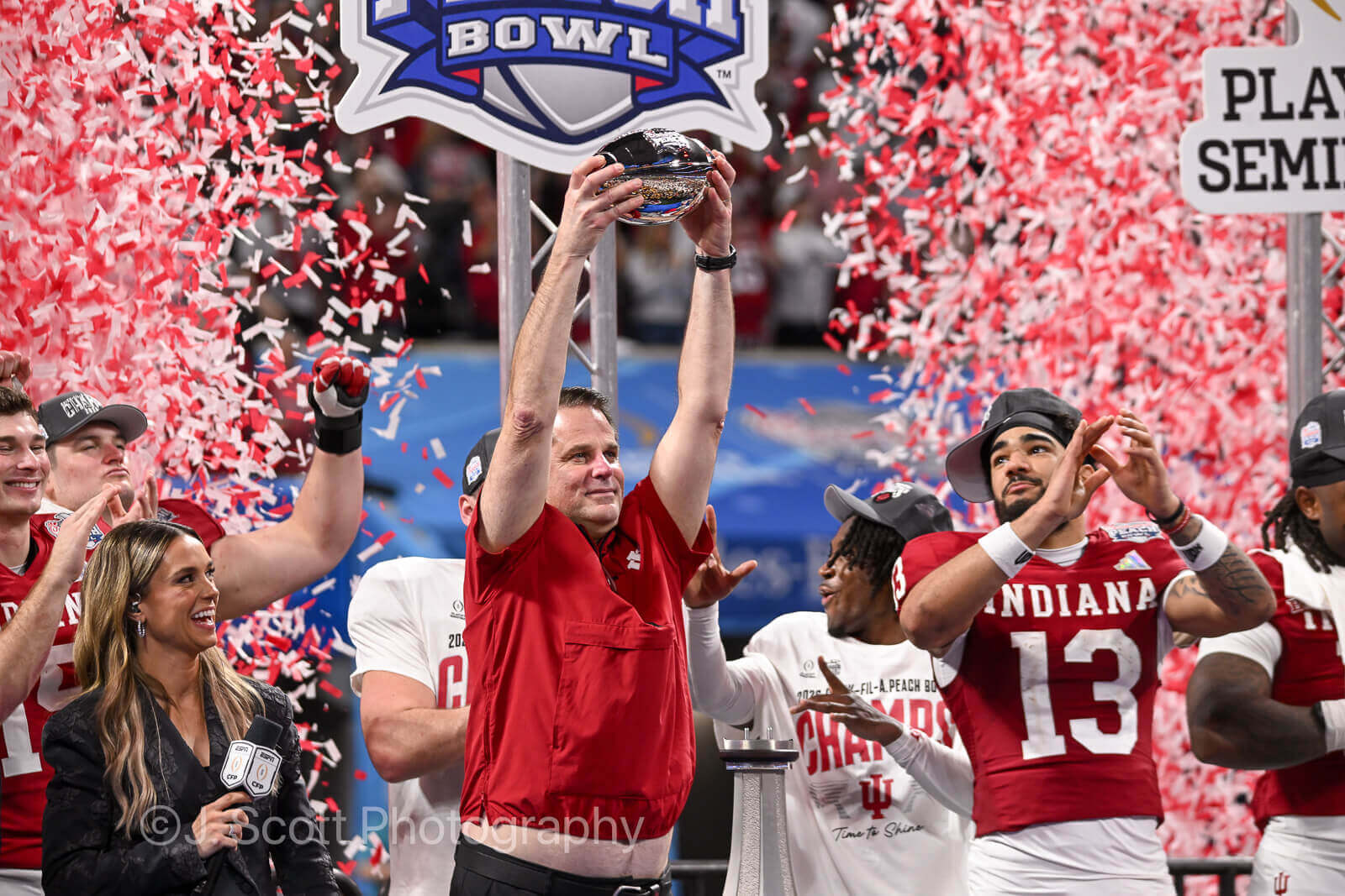 ATLANTA – Check out 81 photos by Jamie Owens from Indiana's 56-22 win against Oregon in the CFP semifinal at the Chick-fil-A Peach Bowl at Mercedes-Benz Stadium.