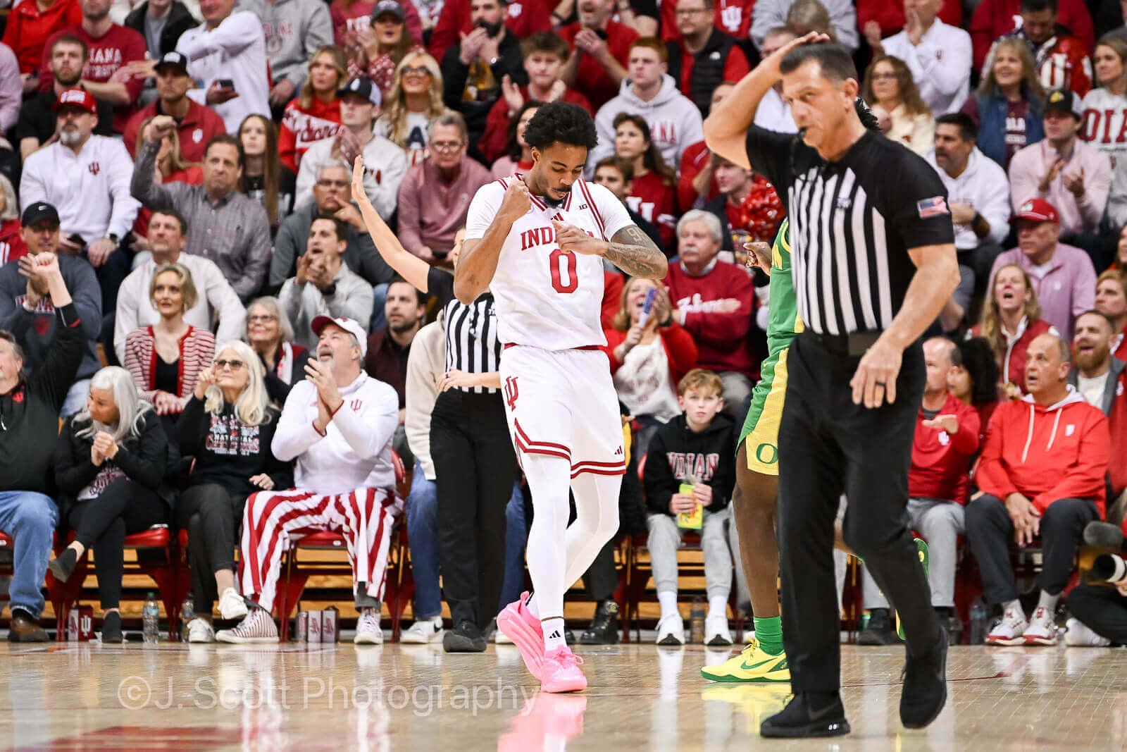 Photos from IU basketball's 92-74 win against Oregon.