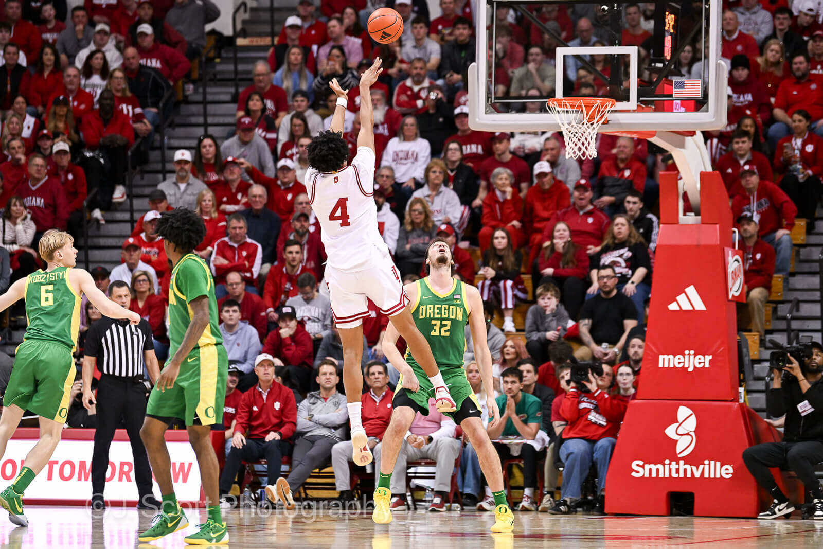 Photos from IU basketball's 92-74 win against Oregon.