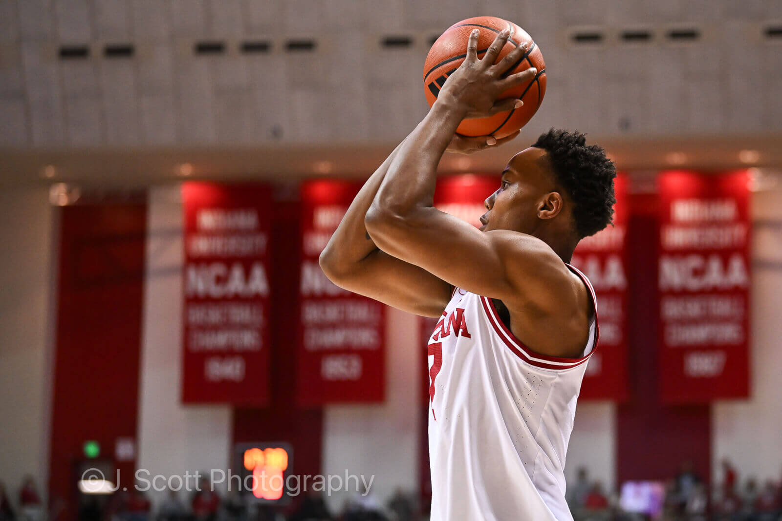 Photos from IU basketball’s 72-68 loss to Northwestern at Simon Skjodt Assembly Hall.