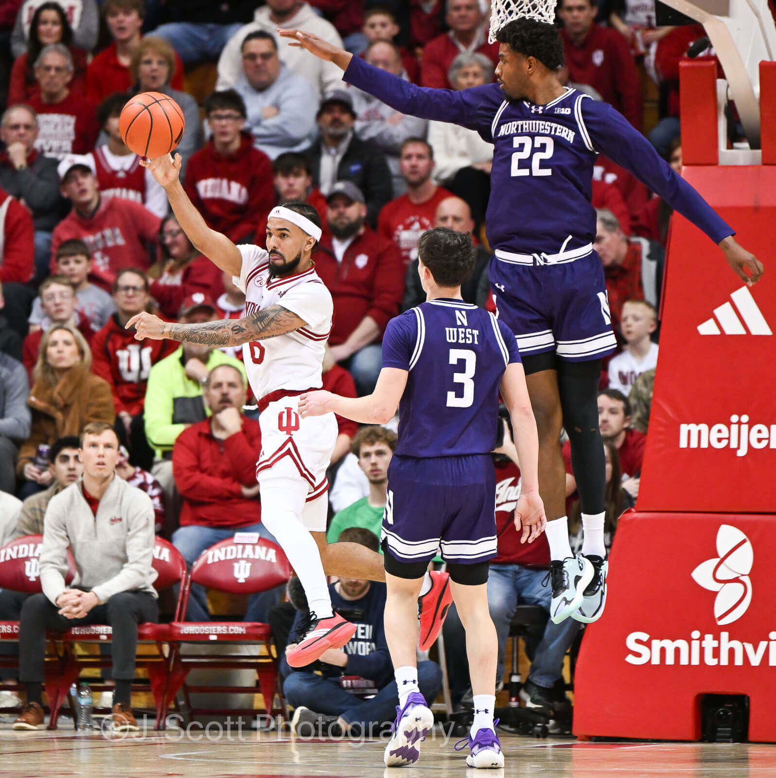 Photos from IU basketball’s 72-68 loss to Northwestern at Simon Skjodt Assembly Hall.