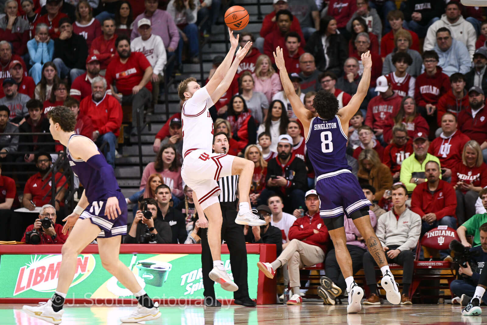 Photos from IU basketball’s 72-68 loss to Northwestern at Simon Skjodt Assembly Hall.