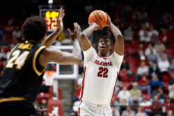 Alabama transfer Aiden Sherrell.