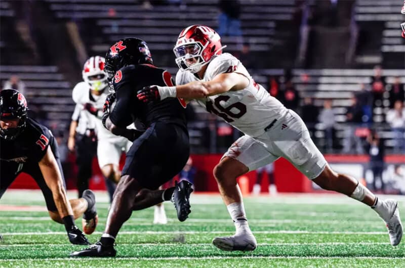 IU football plays at Rutgers.